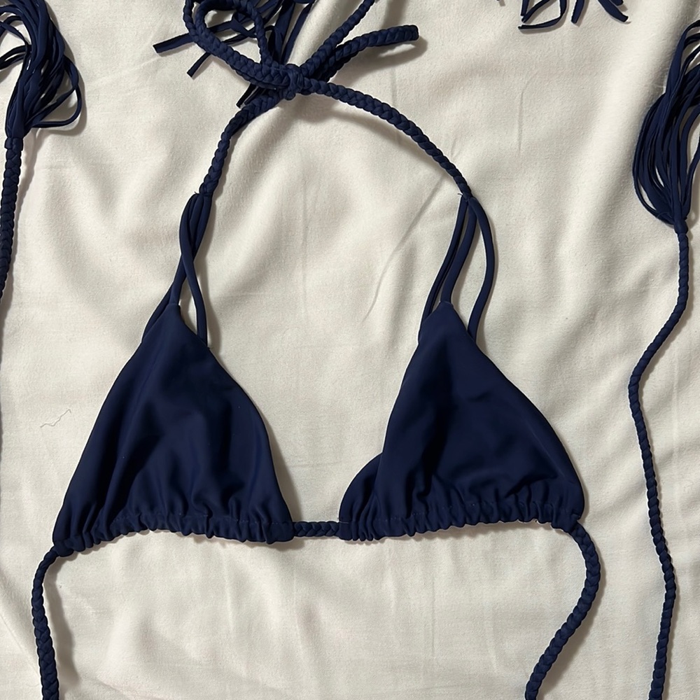 Acacia Navy Blue Top Size Medium